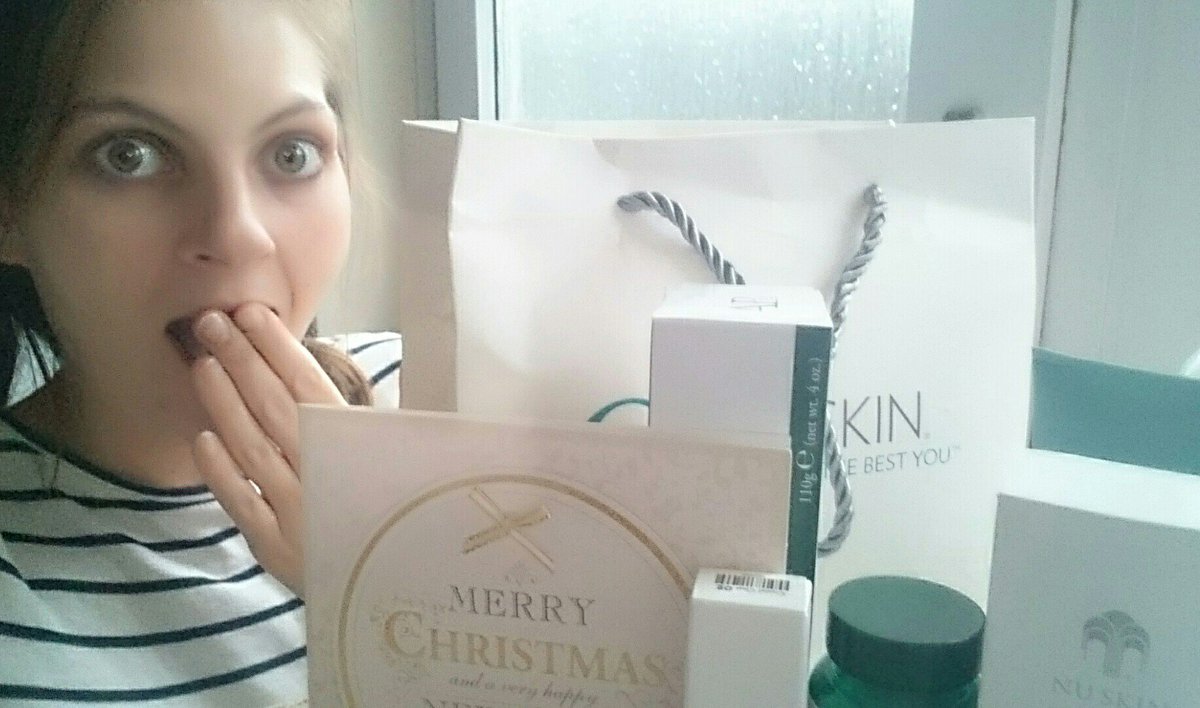 xBelinx's tweet image. @sportcareersuk whoop..My beauty box is here..Exciting stuff..Thank u so much for picking me as the winner😍😘good luck all for future comps🍀😘