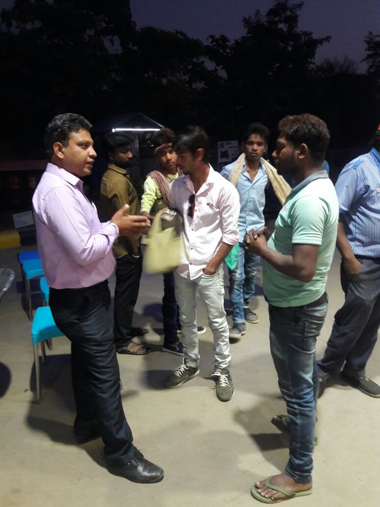 HPCL_RAIPURRRO's tweet photo. @HPCL Customer Wareness Programs at Bilaspur, Chhattisgarh https://t.co/MaBu8BwmQX