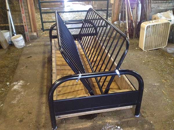 Pauley Alpaca Co On Twitter Hay Feeder From A Futon Frame For