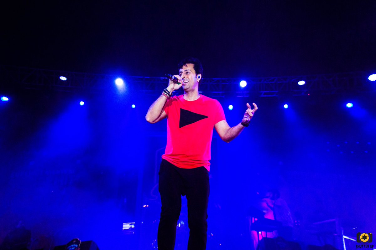 salim_merchant's tweet photo. Some moments from our Saturday concert in #Faridabad for #ImperialBlueSuperHitNights https://t.co/9HEjLlwbxu