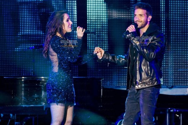 AlboranTeam's tweet photo. El sábado @pabloalboran fue uno de los invitados al concierto de @_MaluOficial_ en el @BCard_Center 🎤 #VuelvoAVerte 👉https://t.co/yn37w5Y4z2 https://t.co/wjgTLgeVQR