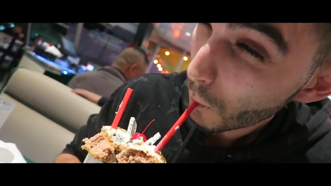 Ann_Princess123's tweet photo. Its LLLIIIITTTT AS F ❤️😘😂 #Lit @NoBiggieTV and I love watching you and your videos https://t.co/fDIPu5aQnd