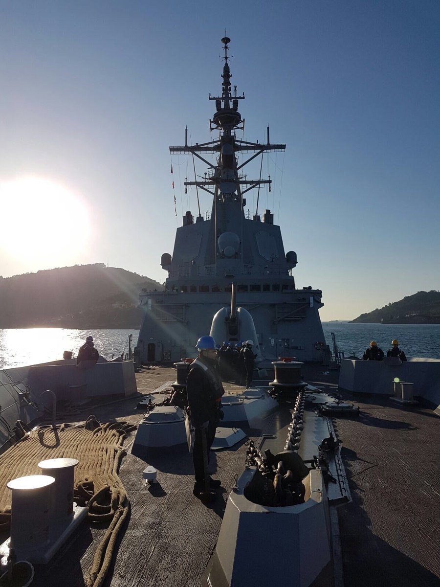 Armada_esp's tweet photo. La fragata 'Méndez Núñez' regresa a #Ferrol tras su integración en el Mando de #Defensa y Operaciones #Aéreas en colaboración @EjercitoAire https://t.co/eGH1ykF0sB