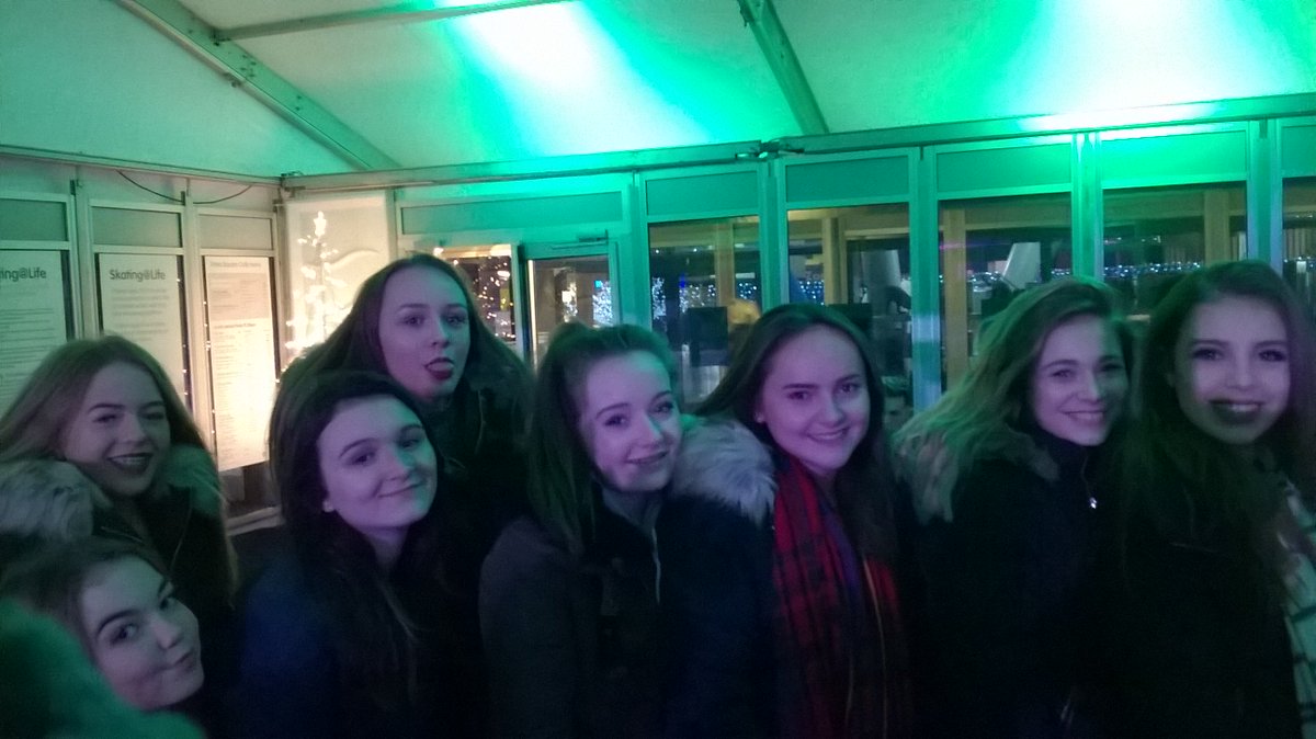 RachelTeam66's tweet photo. Christmas ice skating @ Centre of Life with @Ellielowes11 @HannahForbes4 @millyygilbert @xcydneydexter @phoebeclarkexo https://t.co/Dk9TMPj7wY