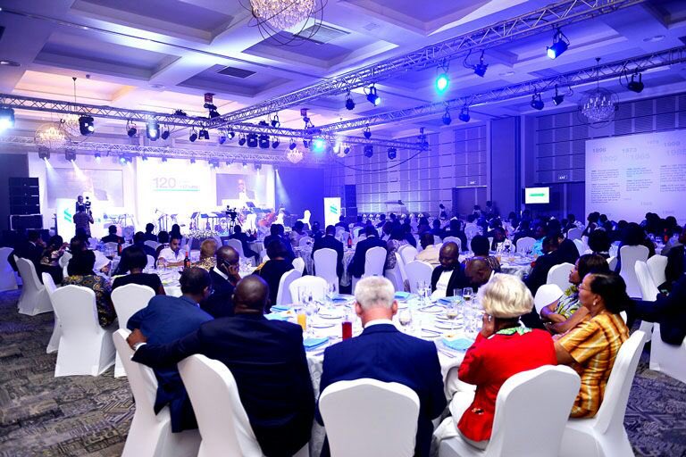 brandflowgh's tweet photo. @StanChart 120 years anniversary client dinner https://t.co/8VFhspXzCC