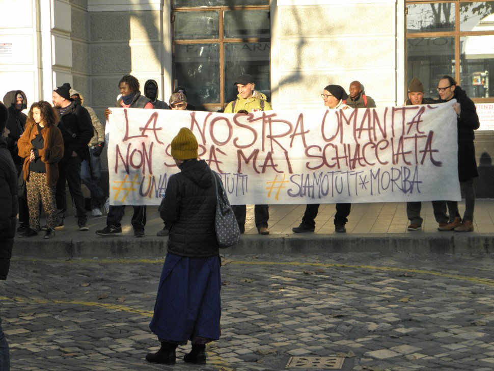 da <a href="/frontierenews/">Frontiere News</a> La Rimini dei senza diritti, invisibile ai turisti #NataleAntiSfratto #UnaCasaPerTutti frontierenews.it/2016/12/la-rim…