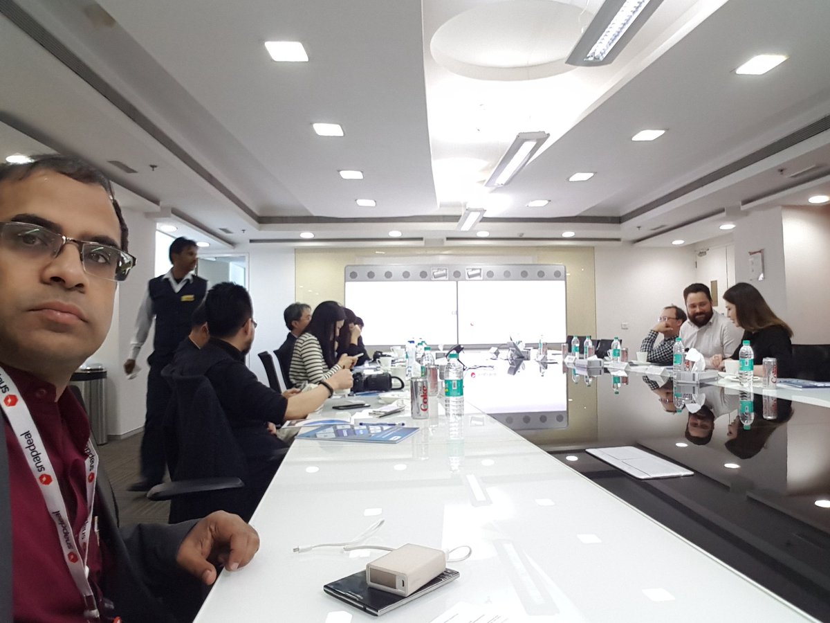 NasscomNet's tweet photo. At a Nasscom Internet Council visit by  UNIDO delegates at @snapdeal, Gurgaon https://t.co/jNXcXGifKW