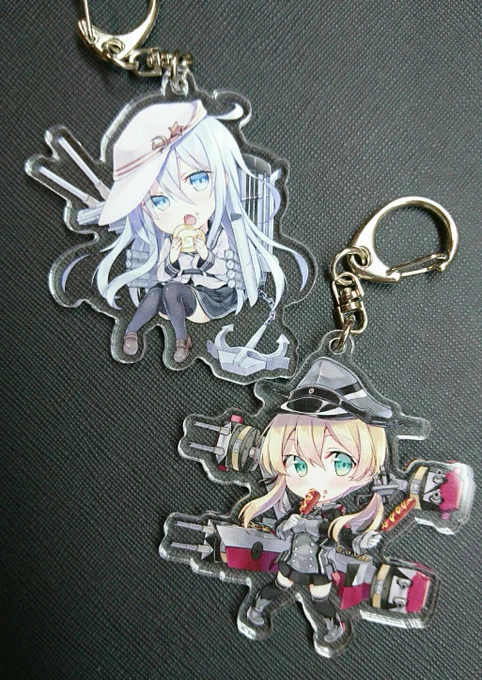 C91で配布するプリンツとヴェールヌイのアクリルキーホルダーこんな感じに仕上がってます! 