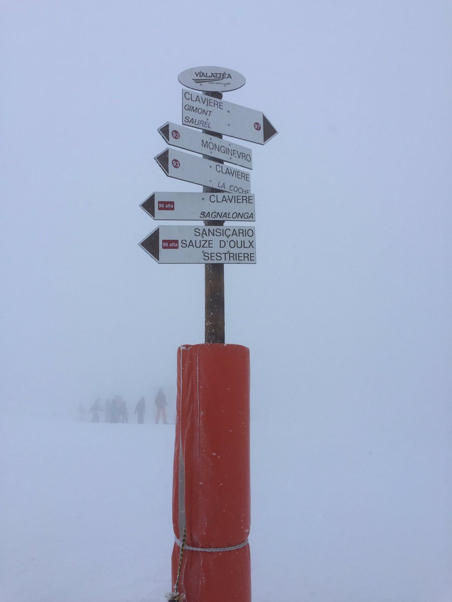 SkiMaes's tweet photo. Group 1 skied in #Italy this morning, but we couldn't see a lot! #whiteout #MaesSkiTeam https://t.co/v5Jj2D1u34