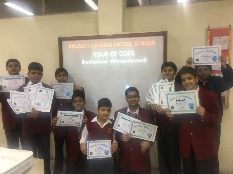 rashkath's tweet photo. #khmsmicrosoft #msftschool @Microsoft_EDU #HourofCode Happy students with their certificates https://t.co/JL4iP6PETM
