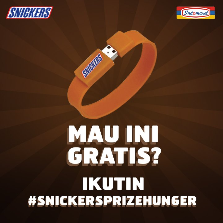 Snickers_ID's tweet photo. Mau dapetin limited edition SNICKERS Flash Disk & hadiah keren lainnya? Cek di sini : https://t.co/Ly8gDvkHX8 ! #SnickersPrizeHunger https://t.co/wzNjvfgUev