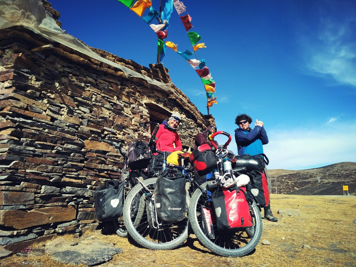Bike touring makes you a tad bipolar.. Especially on one of the toughest roads in the world longrodehome.com/?p=2119 #tibet #travel #bike