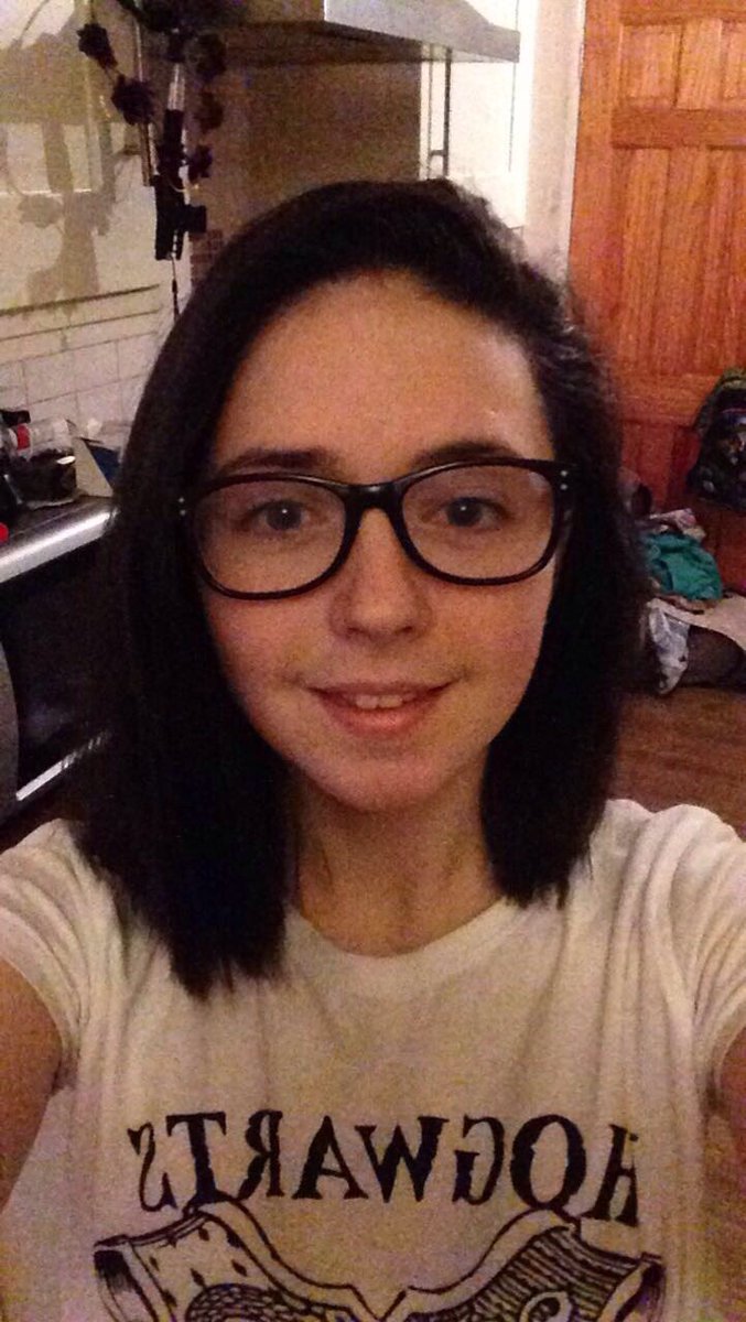 rachell_105's tweet photo. Before and after the big chop for #LittlePrincessTrust #hairdonation 💇🏻💇🏻😊 https://t.co/ZvkfNa8lOv