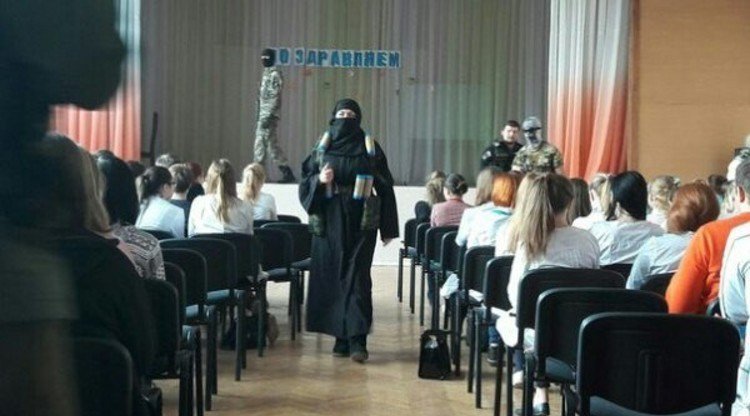 Прокуратура потребовала наказать тихвинский колледж за учения с «шахидами»
baltika.fm/news/101567