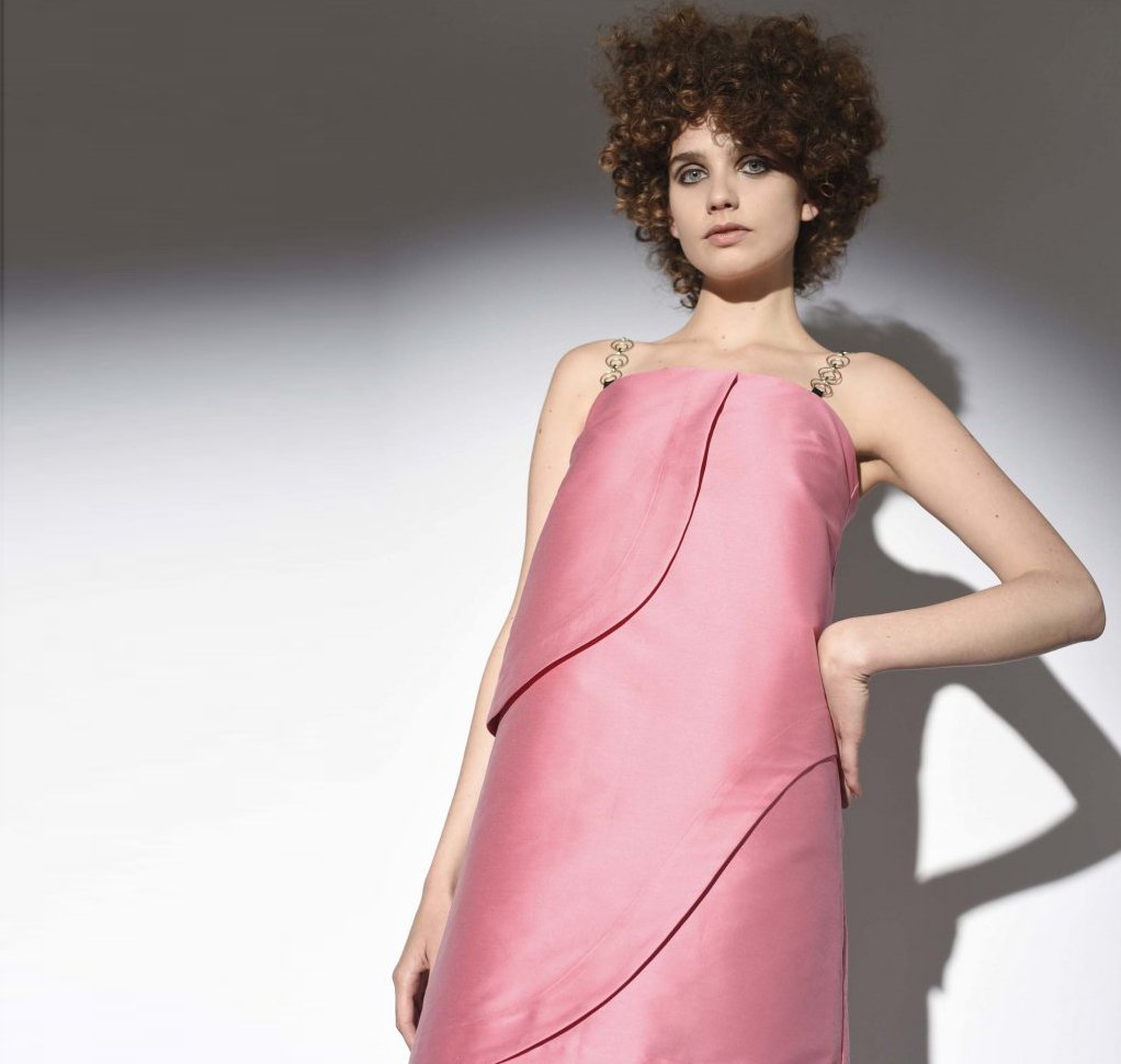 BySymphony's tweet photo. Fresh and feminine | Isa Arfen | https://t.co/OZzm5zPn7q
#BySymphony https://t.co/MA90nSzt0w
