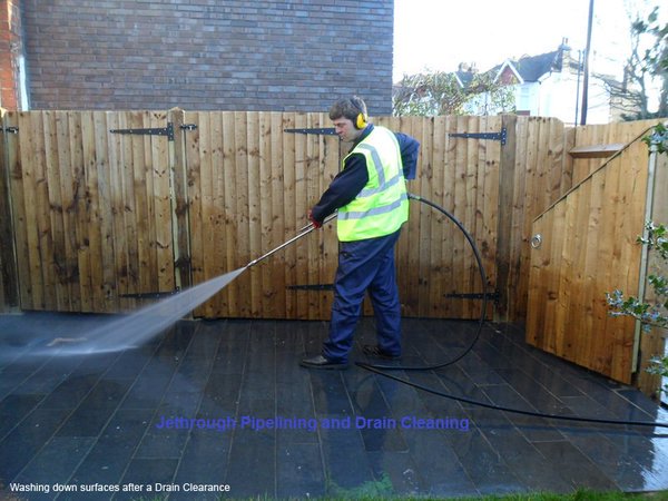 jethrough's tweet image. #Jethrough washing down surfaces after a #Drain clearance using #High #Pressure #Water #Jetting - Call: 07710314324