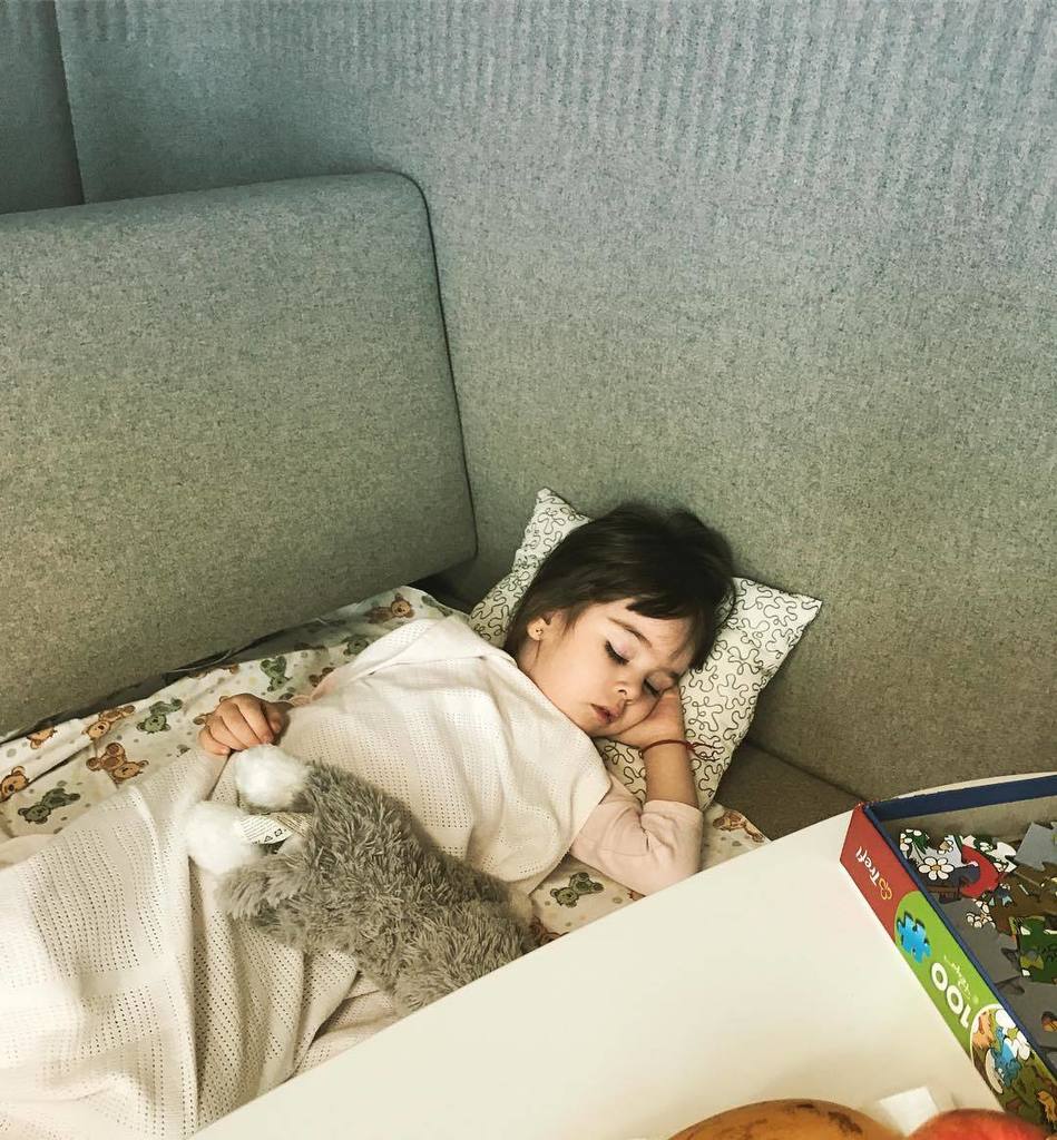 mariussms's tweet photo. #lastdayofwork #daddyslittlegirl #mondayfunday https://t.co/kvNIuWlu9o https://t.co/TZleUwVcjh