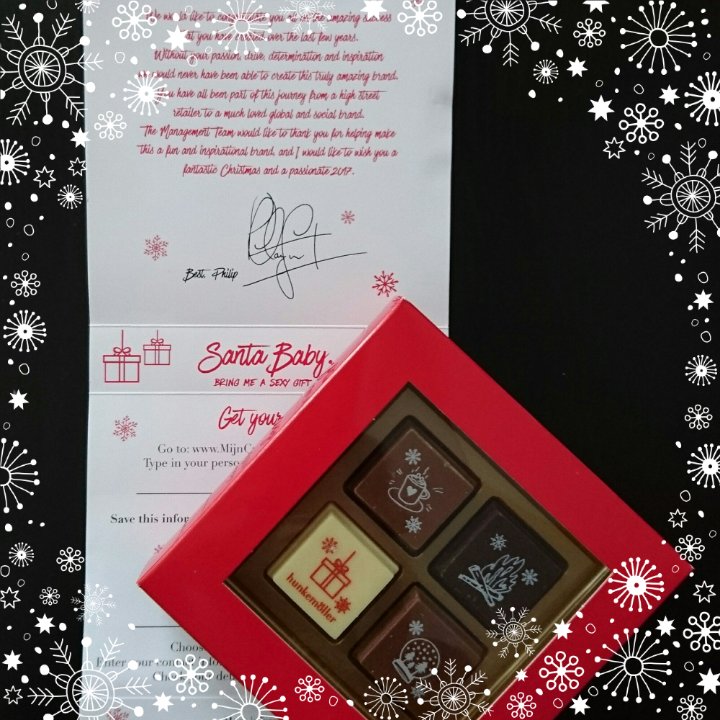 TZLaw1's tweet photo. Time to choose my Christmas gift, thanks @Hunkemoller #hkm #lovemyjob #santababy https://t.co/wHBcRIU8nw