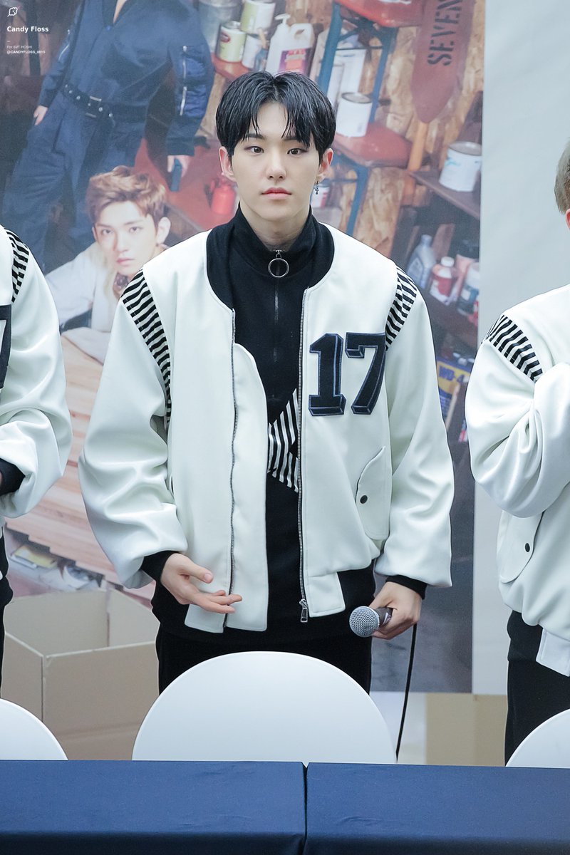CANDYFLOSS_0615's tweet photo. 161218
#세븐틴 #HOSHI #호시 #SEVENTEEN https://t.co/TAAFtNk9fg