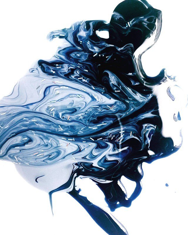 * A SPLASH OF BLUE - with usluairlines nailpolishes , thank you and a big shout out to Kat… ift.tt/2hLqsfg