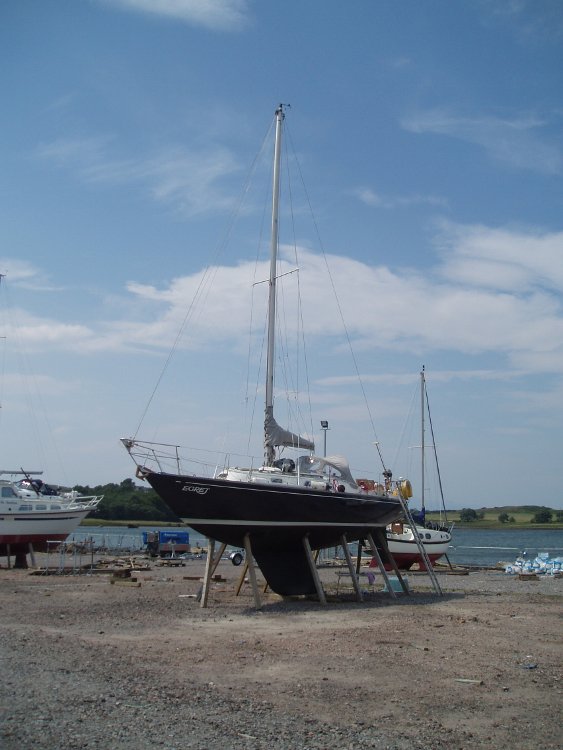Hustler 30 yacht with a good sail wardrobe. Priced at £15,000 caleyboats.co.uk/single-keel/61…