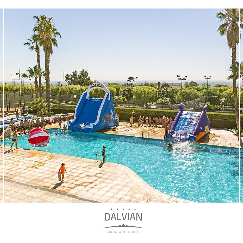 ¡El #sol invita a disfrutar días de #pileta! En #ComunidadDalvian queremos que te refresques de lo mejor... #TiempoLibre