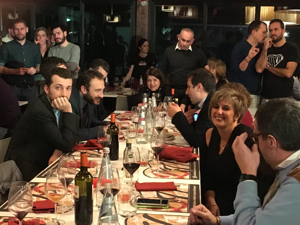 Ecobyte's tweet photo. #cenaaziendale Natale 2016 la carica dei 104! @GruppoINIT @Gruppo_PA @KBS_WebMktg @k_digitale https://t.co/kVEMzuWmkZ