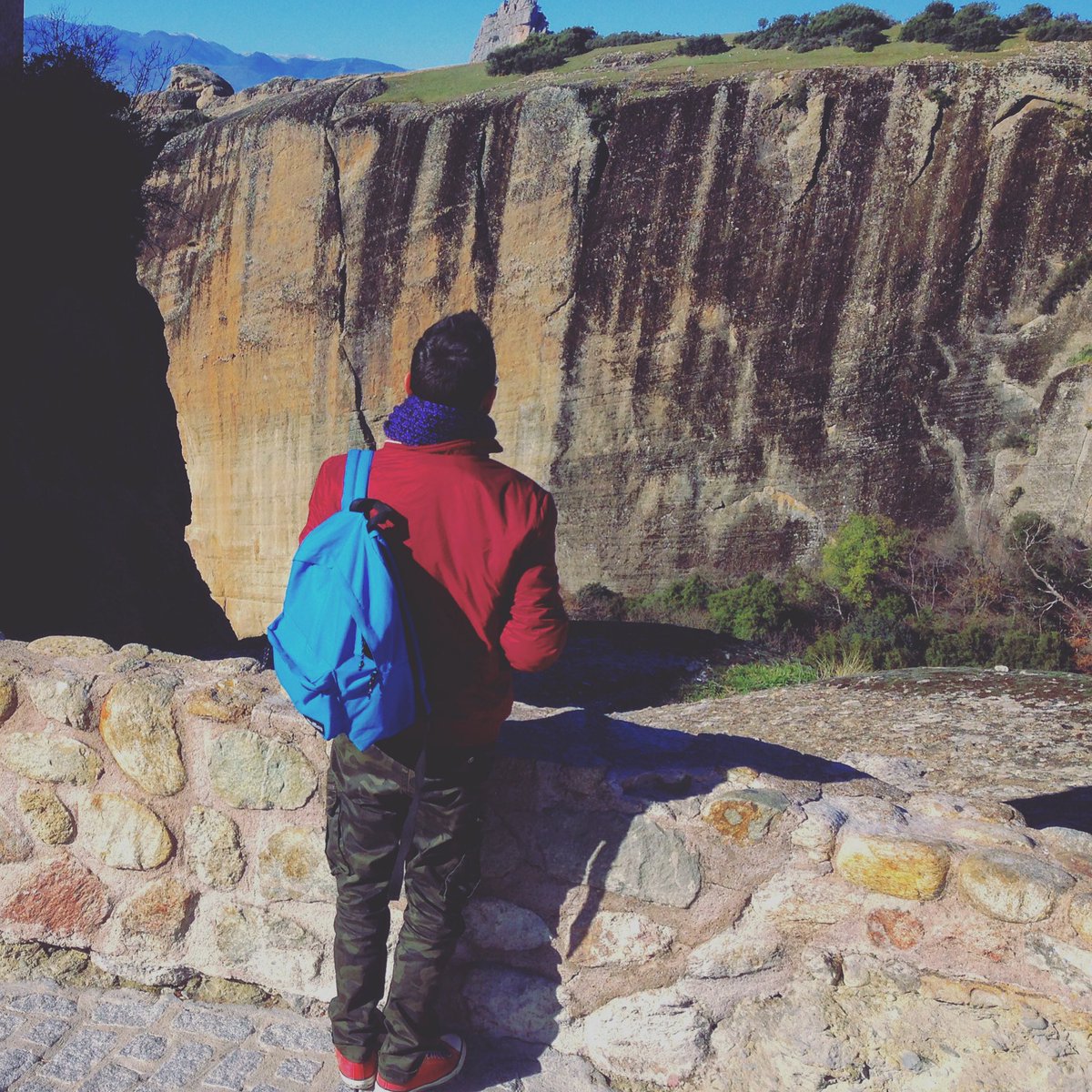 AndreasKipouros's tweet photo. Looking for the Holy Spirit. #meteora #kalabaka #agiosstefanos #holyview #mypov #inspiration #imagination #carpediem #exploretheworld https://t.co/GxpXVvmSia