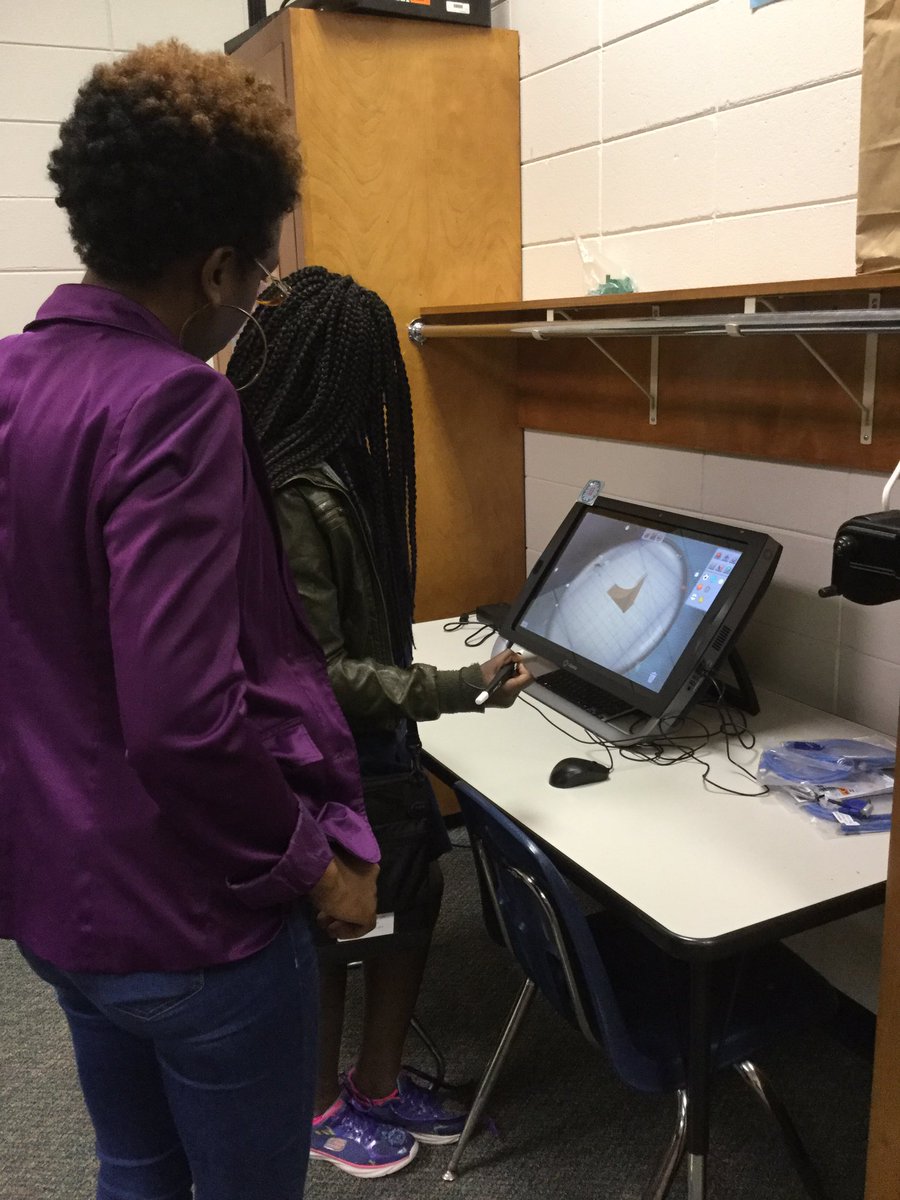RTurnerFLE's tweet photo. STEM Day Activities #criticalthinking #zspacelab #enrichment @alawsonFLE @sukaratana_lcss @crocker_lcss https://t.co/WMaFIwGYs1