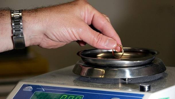 EstadaoEconomia's tweet image. Empréstimo com penhor de bens registra crescimento de 12% no ano
bit.ly/2h2EsnW