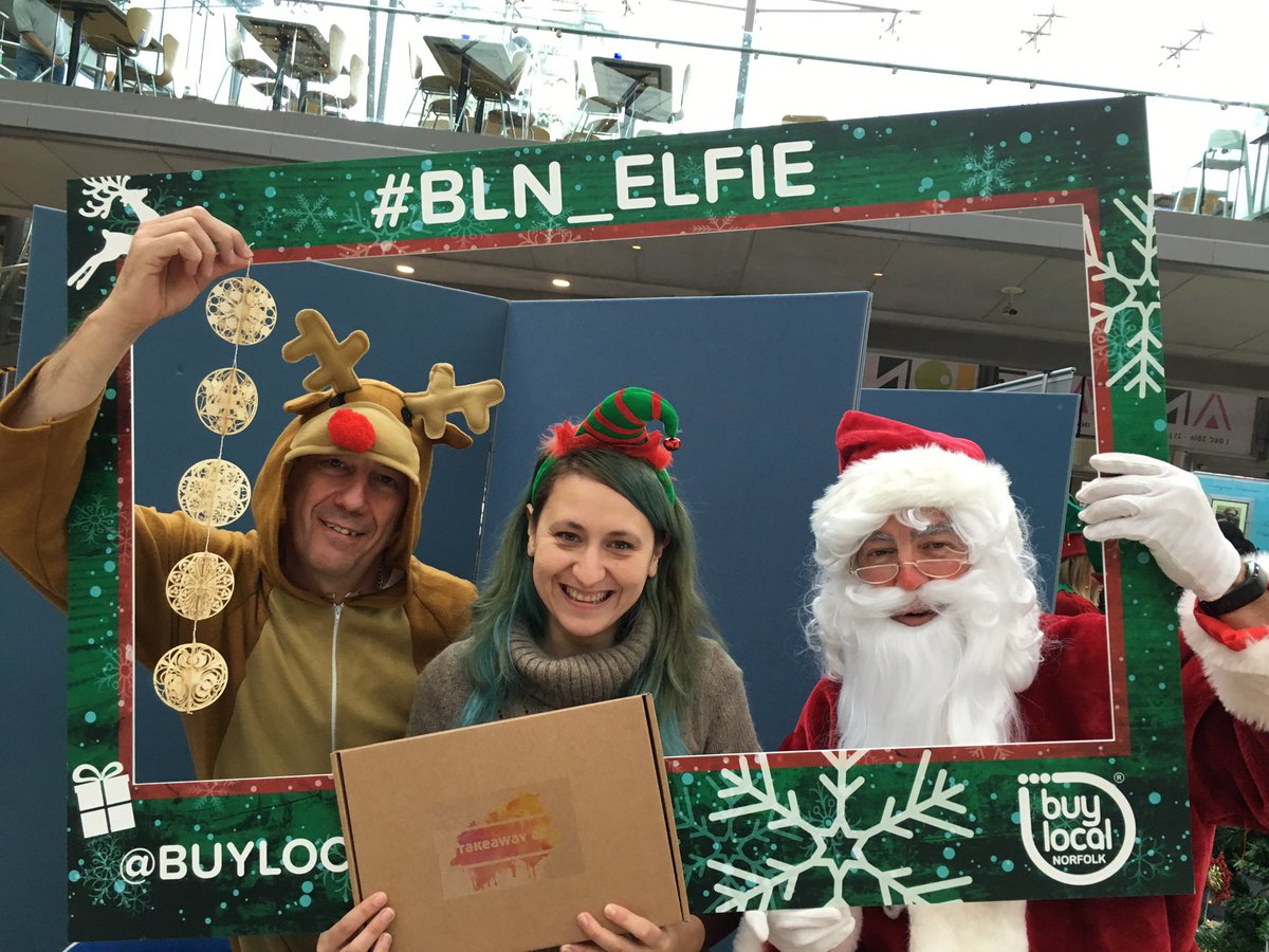#BLN_ELFIE #BLNXmas16 <a href="/martin_lake/">Martin Lake DipPFS Financial Adviser</a> <a href="/takeawayart/">Takeaway Art</a>