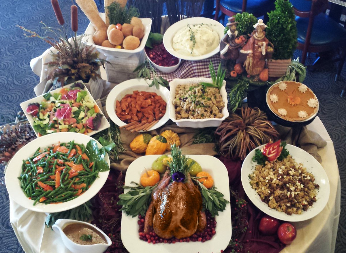 Have you seen our spectacular festive feast?❄🍗 🍴 ow.ly/KBPR3078oxw