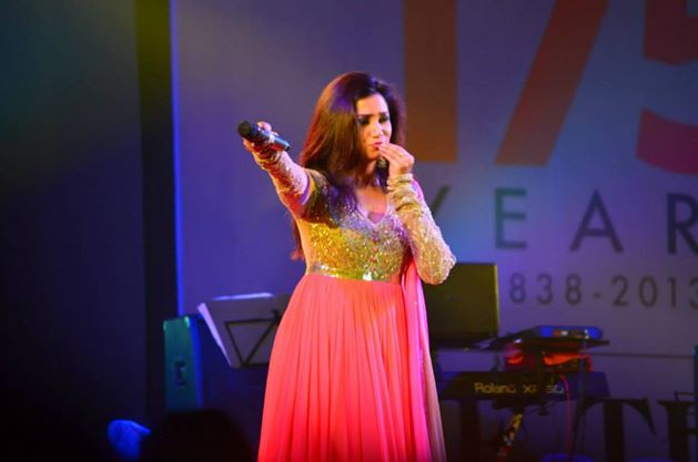 Shreyanjeet_SN's tweet photo. IT IS 20TH DEC ๐๐๐
HAPPY ANNIVERSARY TO ME..
@SHREYAGHOSHAL I'VE WATCHED YOU "LIVE" FOR THE VERY FIRST TIME ON THIS DAY 3YRS BACK.โบ๏ธโบ๏ธ๐๐๐ https://t.co/RqibMn7we0
