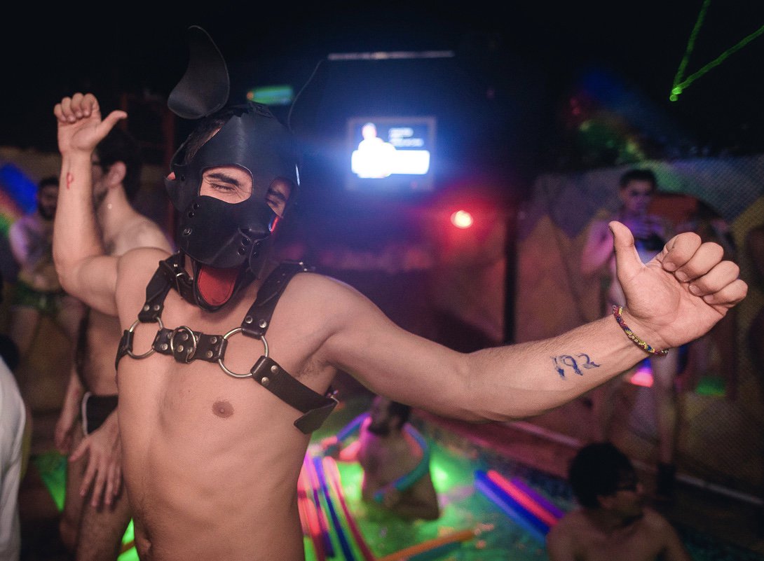 el_cogeputos's tweet photo. Echando desmadre el pasado fin de semana en la PopPorn, mi fiesta favorita de Sao Paulo. Más fotos en https://t.co/NFY4LGjFkc https://t.co/a2Gu62yaNh