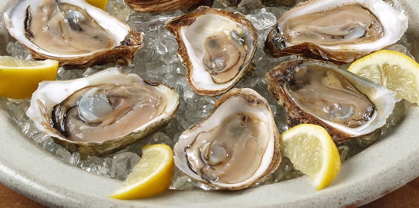 Join us tonight for buck a shuck tonight $1 Duxbury oysters all night long! #2jerksbbq #buckashuck #duxburyoysters