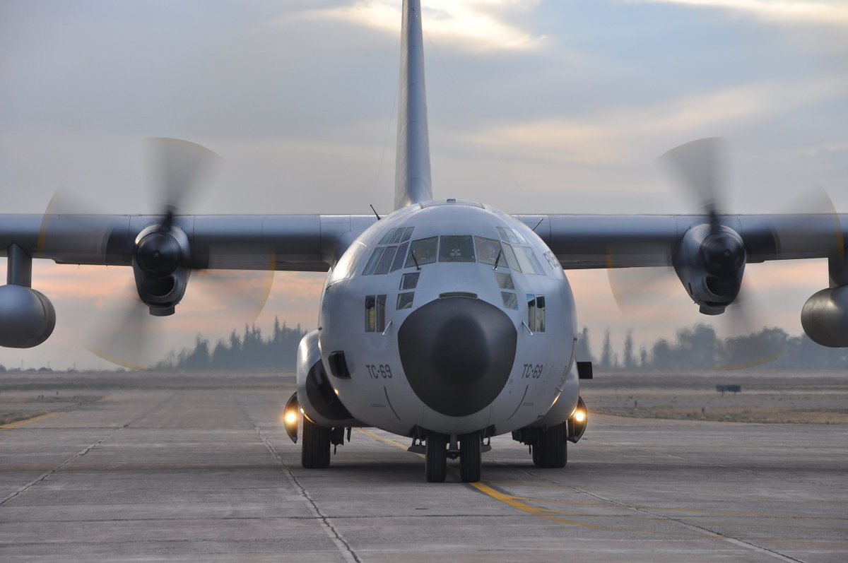 FuerzaAerea_Arg's tweet photo. Buen día a todos, que tengan un #BuenLunes y una excelente semana.

#TC69 #HérculesC130 #IBrigadaAérea #ElPalomar https://t.co/K5PglDgbLW