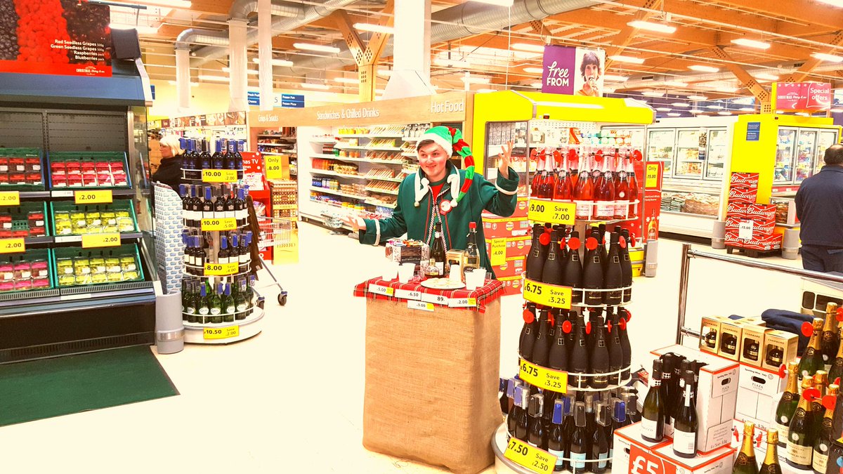 PaulHalliwell's tweet photo. Michael looking great @Tescopadiham https://t.co/FTffa08dO2