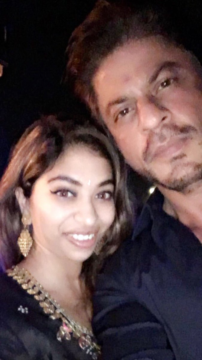 the time I twinned with King Khan #Diwali #2016 #color #coordinated 😜