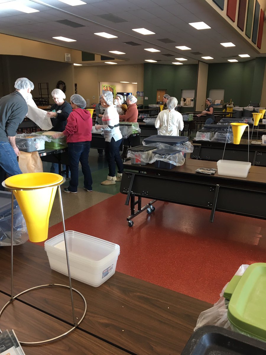 MrsHerdesClass's tweet photo. Pack Shack set up time! #packshack https://t.co/0gF5X9ExSX