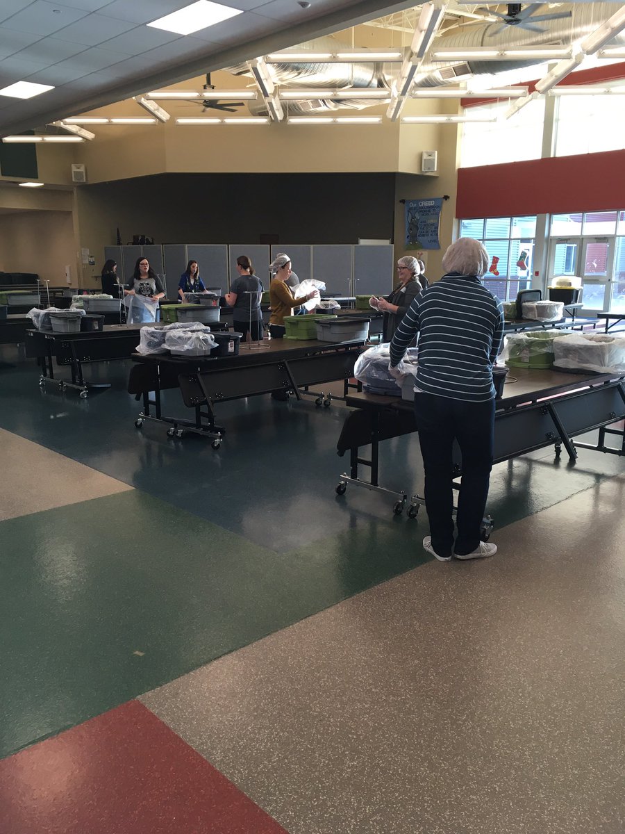 MrsHerdesClass's tweet photo. Pack Shack set up time! #packshack https://t.co/0gF5X9ExSX
