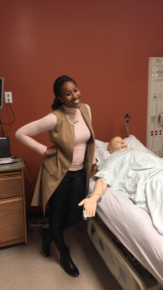 PurposeHer_'s tweet photo. Happy Monday! Eat well, live well and SAVE A LIFE!!! #advancedcardiaclifesupport #certified #me&charlie 💊🚑💉 https://t.co/q2rhVWAJNI