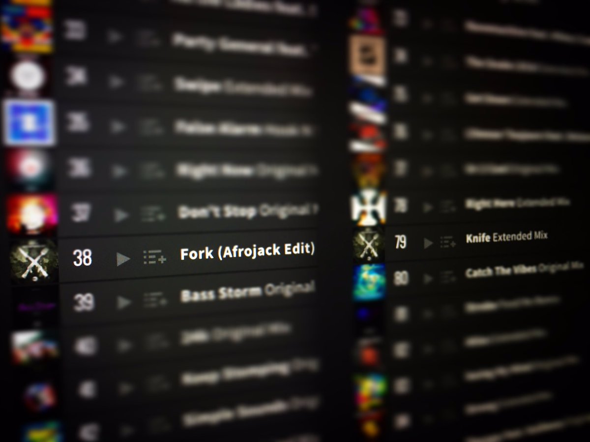 KIIDAofficial's tweet photo. #WeaponsEP 🔫 after 2 days: 'Fork' ( @afrojack edit) #38 , 'Knife' #79 🍴in EHchart @beatport 🙏🏼 Thx for your support. https://t.co/N3P9nEN0xf https://t.co/nBH0KqYZeD