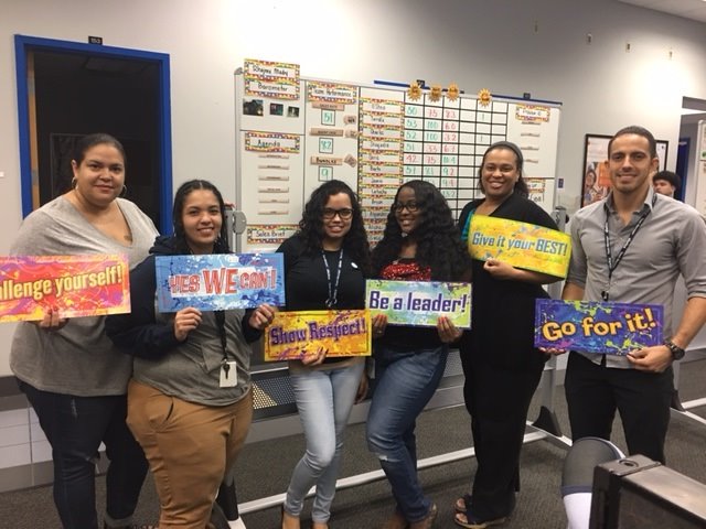 BAR!!! Lets Go!!! Alorica Movers Cutler Morning TMs
#Readytostarttheday,#Readyforaction,<a href="/kjteamrocks/">Kara Johnson</a>,<a href="/Team_D/">Robert Donaldson</a>