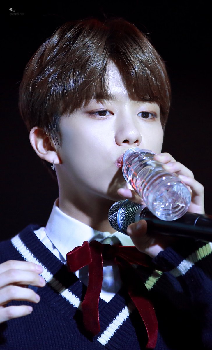 JOAHYOO_940124's tweet photo. 161219 #BAP #영재
어제도 오늘도 늘 영재 때문에 설레지
@BAP_Youngjae 

.. https://t.co/nrZgPetWnh
.. https://t.co/xu92iMHIhT https://t.co/VQ8cEbfnXv