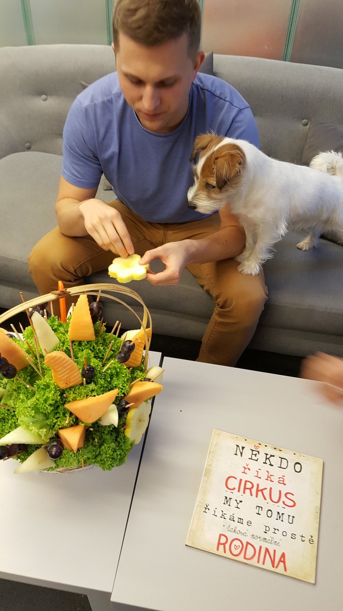 S plným žaludkem se leccos dělá líp. Miton, díky za vitamínovou bombu :)