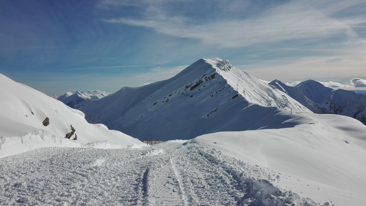 ValdallosSki's tweet photo. Rendez-vous demain matin au #Seignus pour l'ouverture du domaine skiable TS Clos Bertrand demain, Fond Frède mercredi.
#Vald'AllosSki https://t.co/FOvRmeKGcb