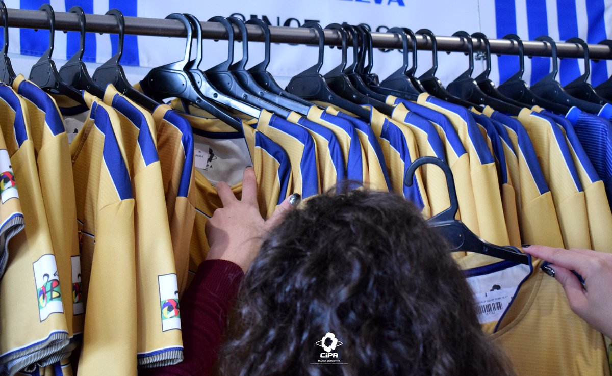 TiendasRecre's tweet photo. Desde hoy, atentemos a nuestros clientes en la C/ Berdigón 41. En próximos días, tendremos abierta la tienda del Estadio. ¡Acércate! https://t.co/DAz1CHgMHp