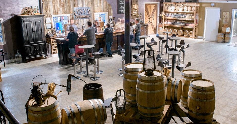 Beat the cold this winter with a tasting tour of the #CTSpiritsTrail: bit.ly/2gK6LTK #CTvisit