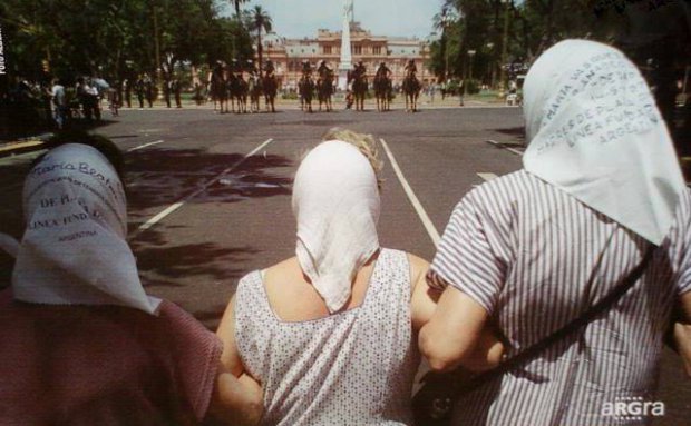 abuelasdifusion's tweet image. #19y20DeDiciembre