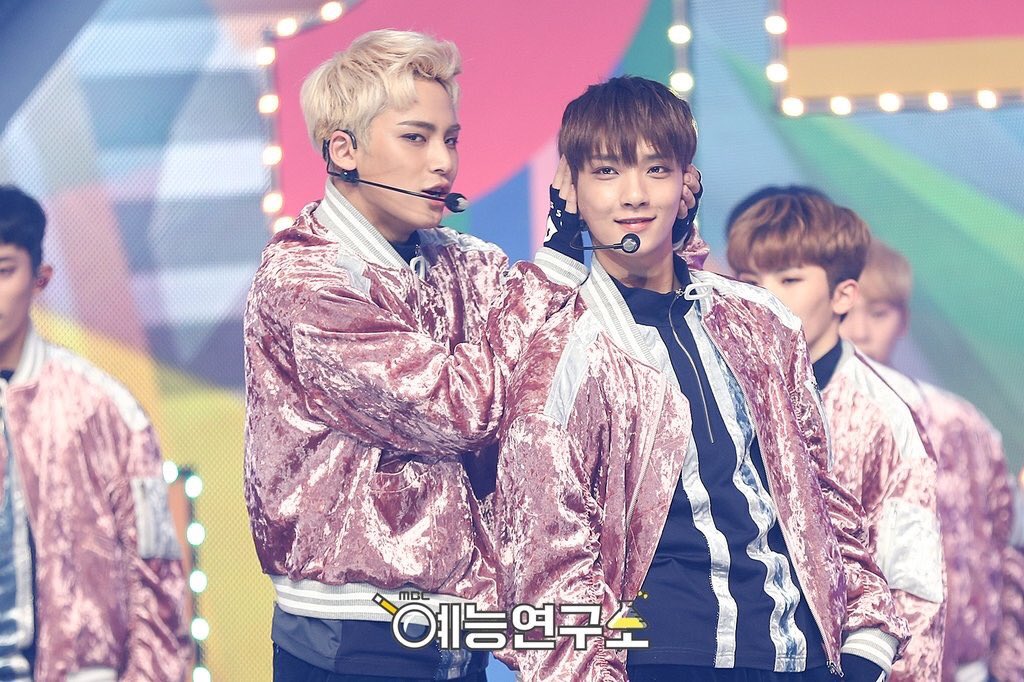 joshuapics's tweet image. 